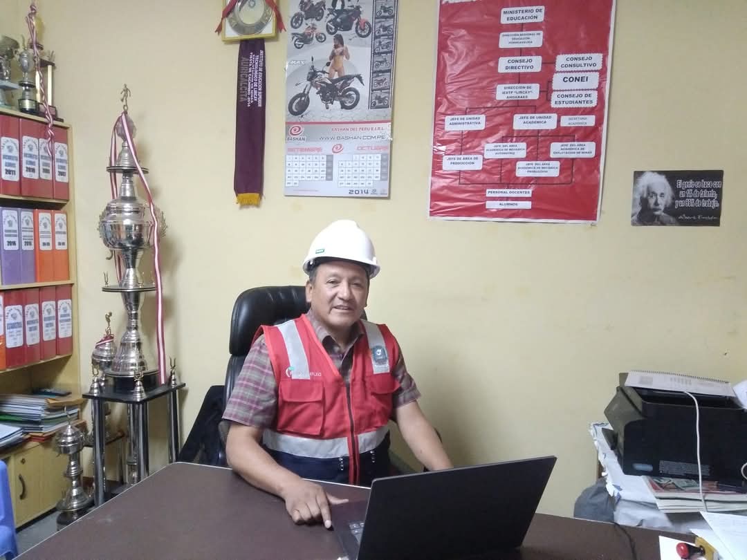 Mg. Oscar